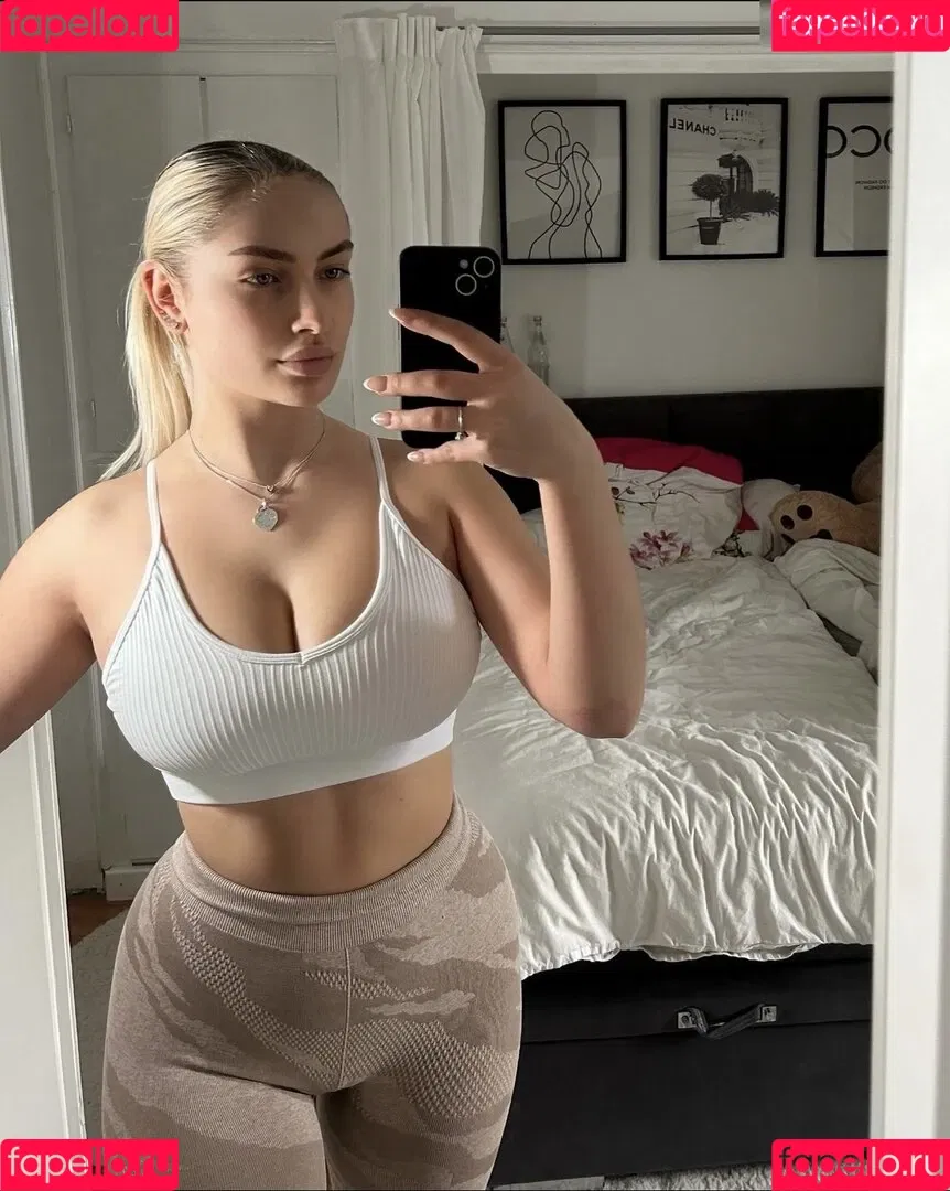 Luisa / llu.isaa Onlyfans Photo Gallery 