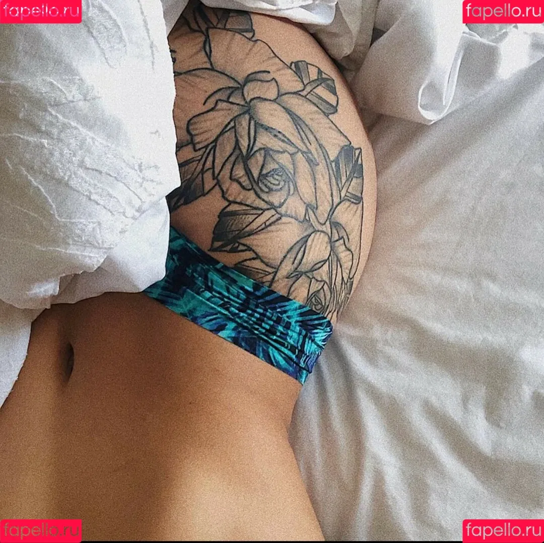 Emilylatifah Onlyfans Photo Gallery 