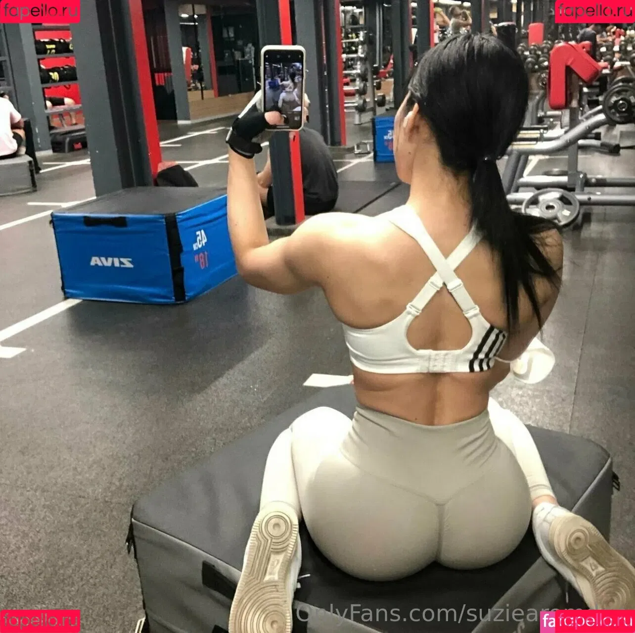 suziearomdee Onlyfans Photo Gallery 