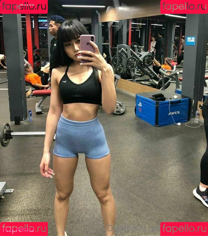 suziearomdee Onlyfans Photo Gallery 