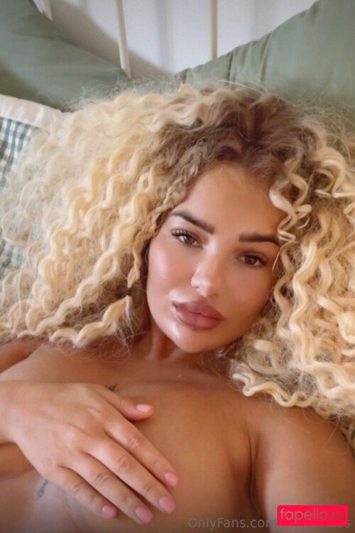 mollymazs Nude Onlyfans Photo 12
