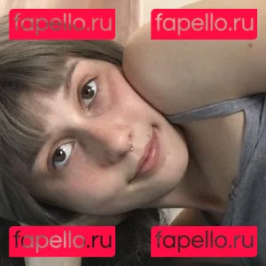 poutyangel Onlyfans Photo Gallery 