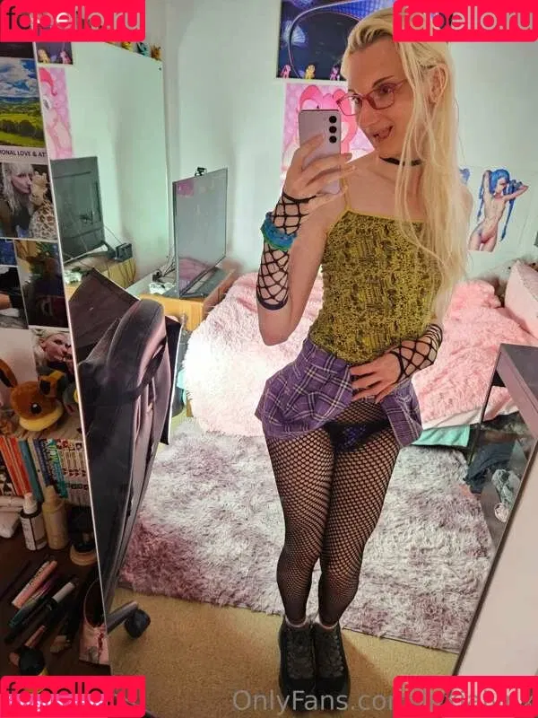Lexia Lynx Onlyfans Photo Gallery 