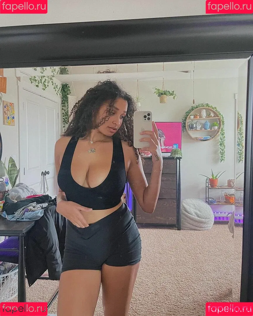Bre.me Onlyfans Photo Gallery 