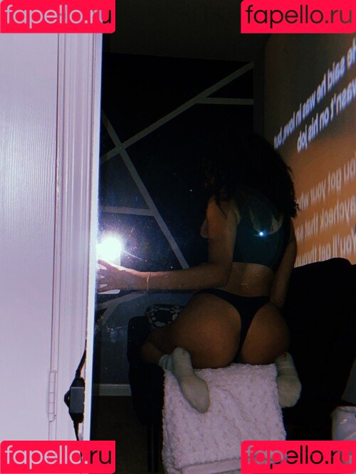 Bre.me Onlyfans Photo Gallery 