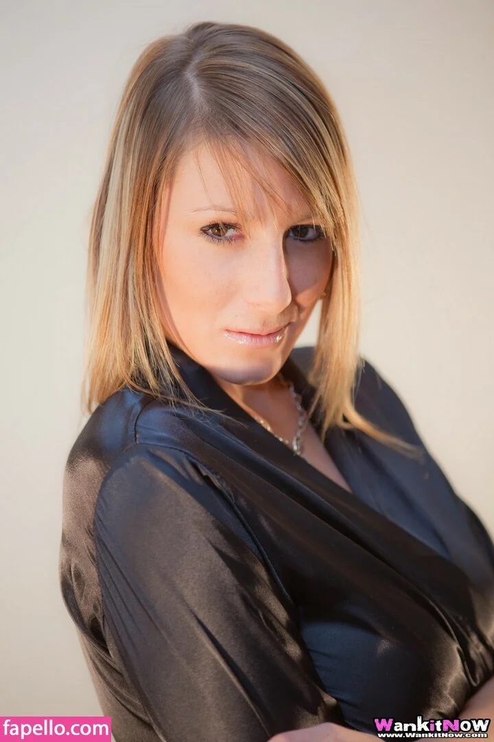 Demi Scott Onlyfans Photo Gallery 