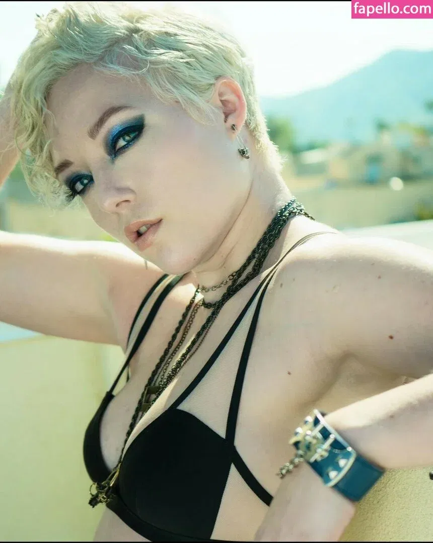 Josephine McAdam Onlyfans Photo Gallery 