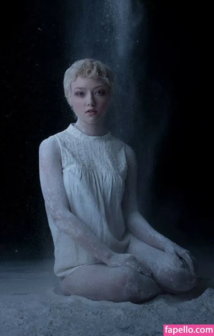 Josephine McAdam Onlyfans Photo Gallery 