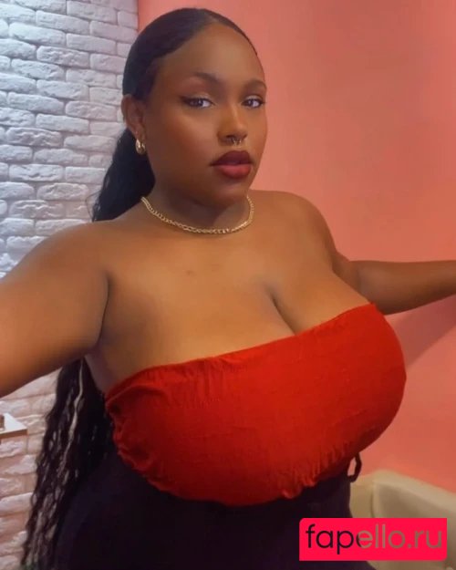Vitória Mansueto Nude Onlyfans Photo 8