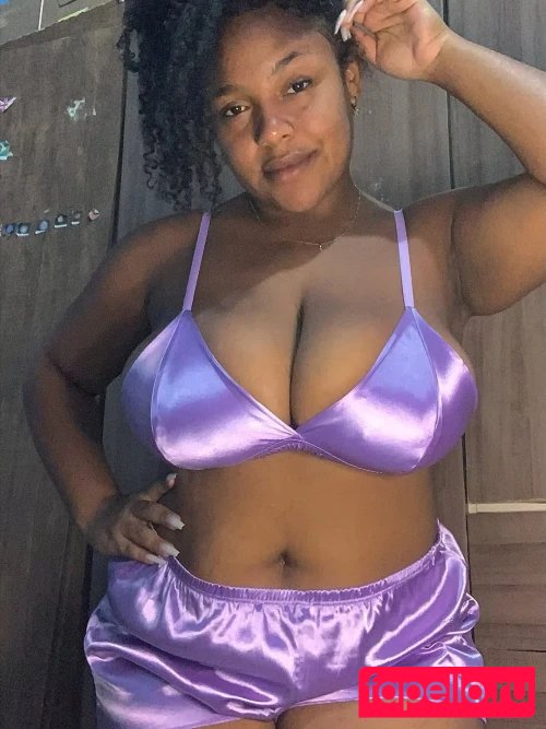 Vitória Mansueto Nude Onlyfans Photo 7