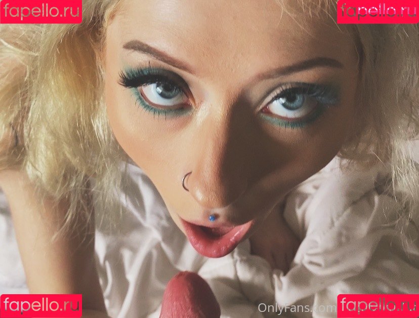 Aspen Onlyfans Photo Gallery 