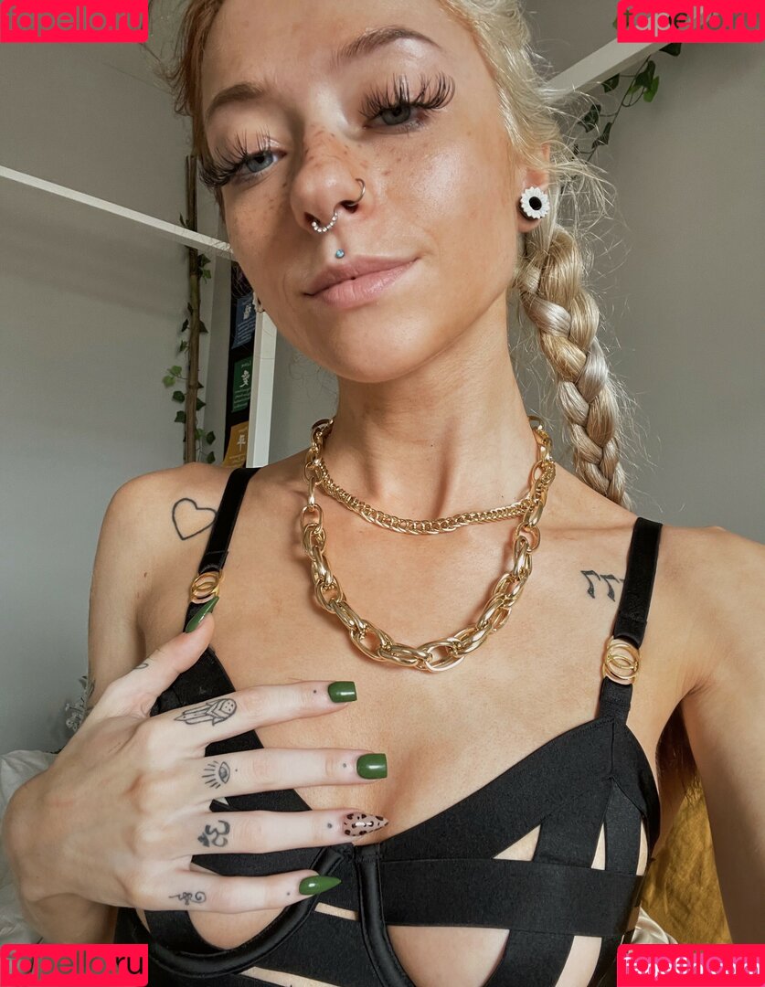 Aspen Onlyfans Photo Gallery 