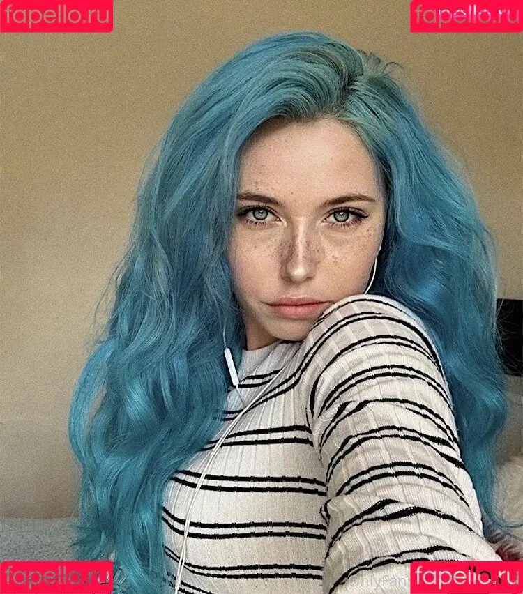 Aworyn Onlyfans Photo Gallery 