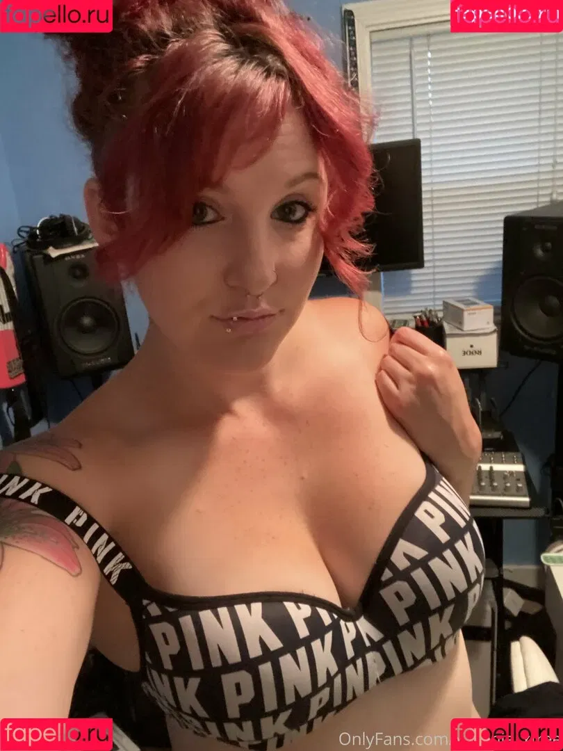 x_annie_xfree Onlyfans Photo Gallery 