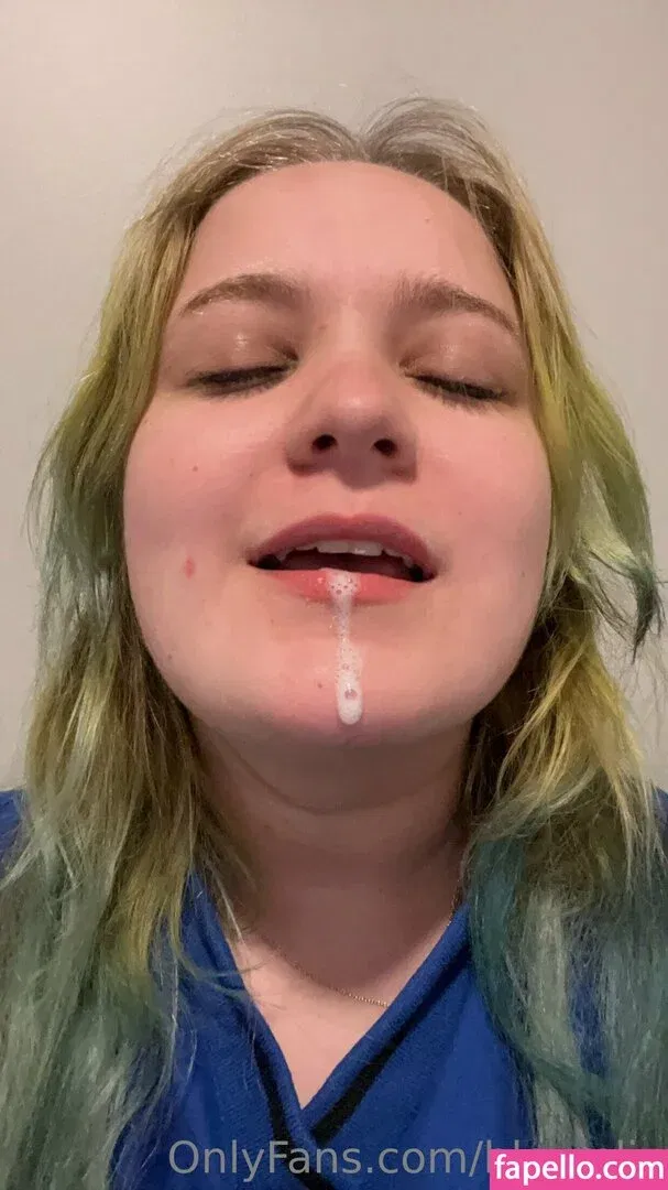 bloxmliz Onlyfans Photo Gallery 