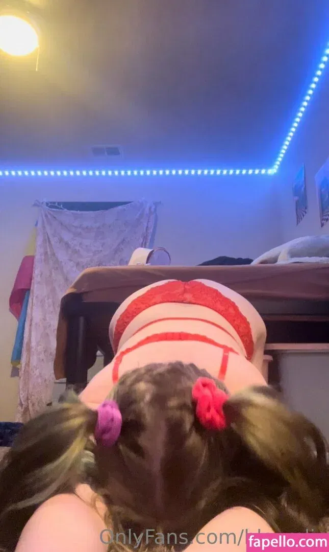 bloxmliz Onlyfans Photo Gallery 