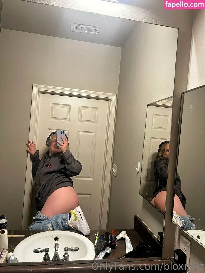 bloxmliz Onlyfans Photo Gallery 