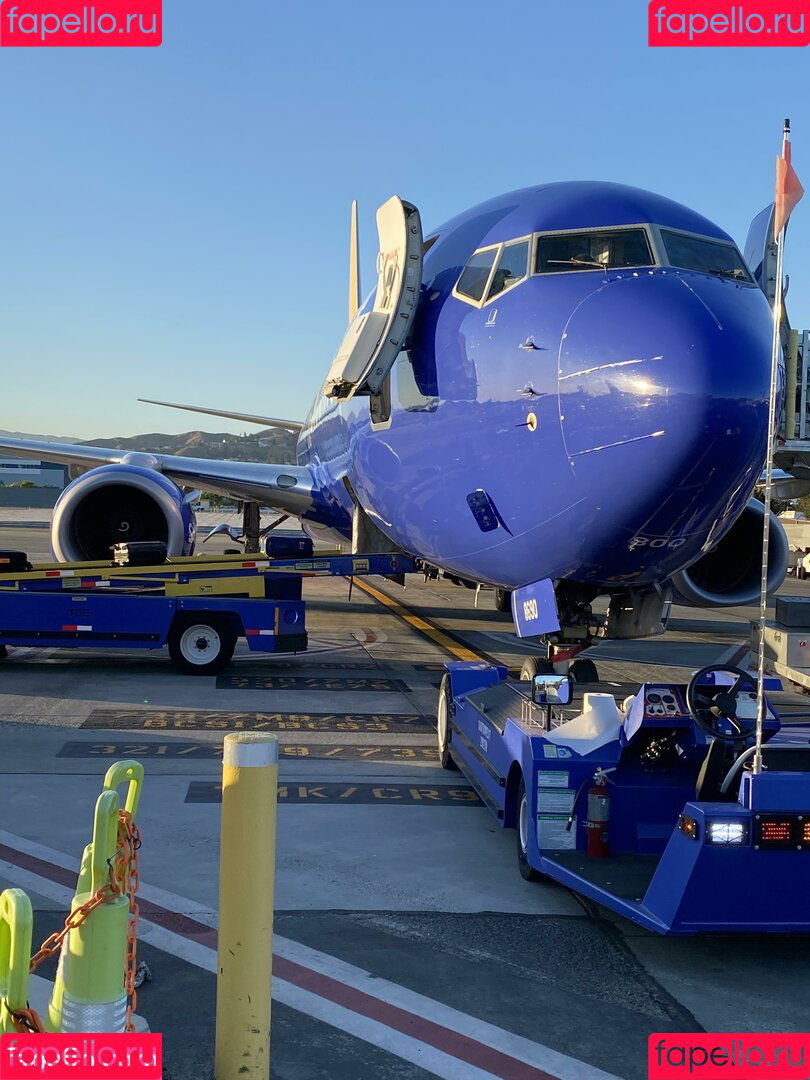 Busty38HH Onlyfans Photo Gallery 