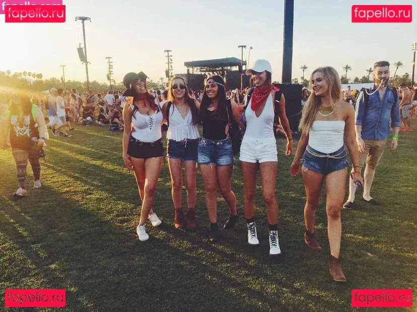 nenabelsito Onlyfans Photo Gallery 