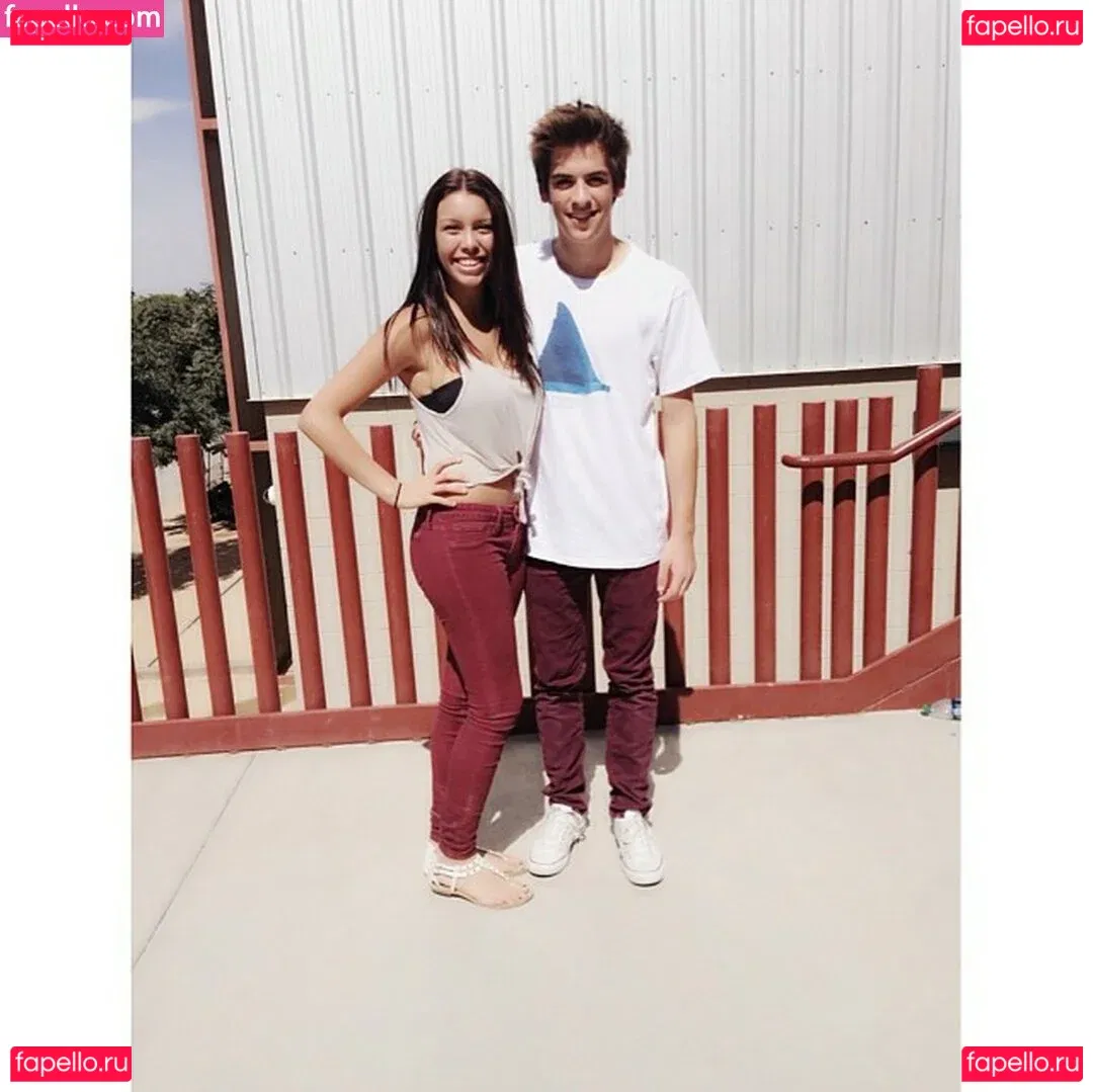 nenabelsito Onlyfans Photo Gallery 