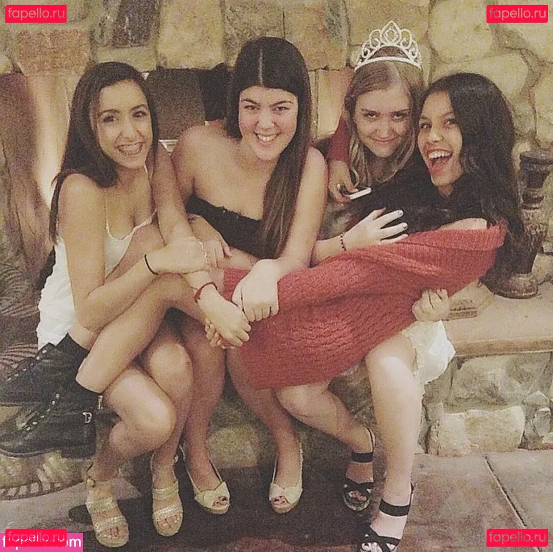 nenabelsito Onlyfans Photo Gallery 