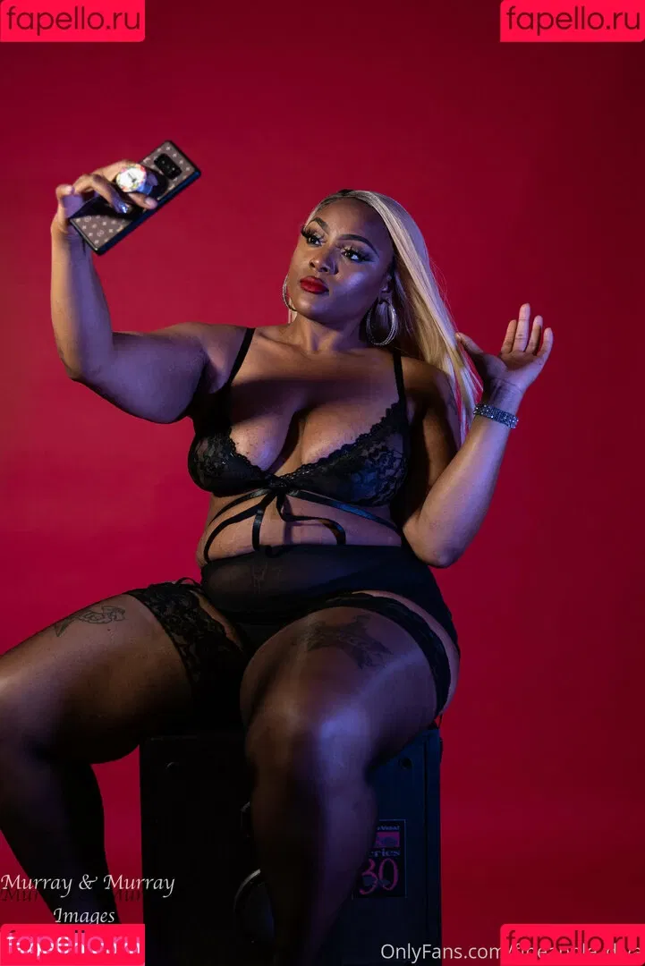 fineapple_diva Onlyfans Photo Gallery 