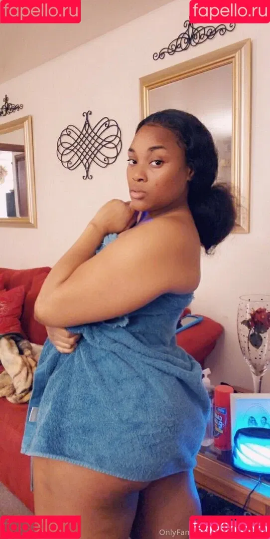 fineapple_diva Onlyfans Photo Gallery 