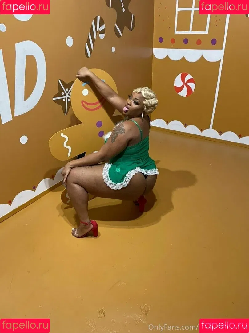 fineapple_diva Onlyfans Photo Gallery 