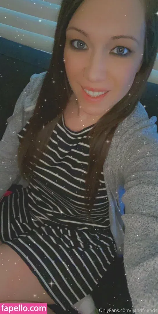 livejj Onlyfans Photo Gallery 