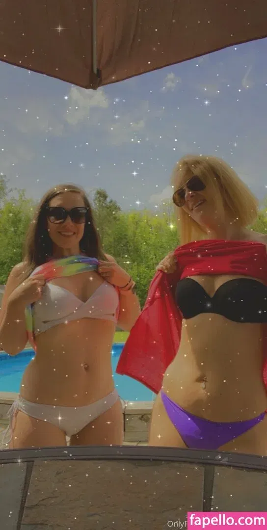 livejj Onlyfans Photo Gallery 