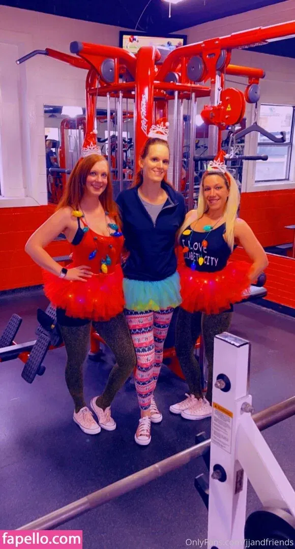 livejj Onlyfans Photo Gallery 