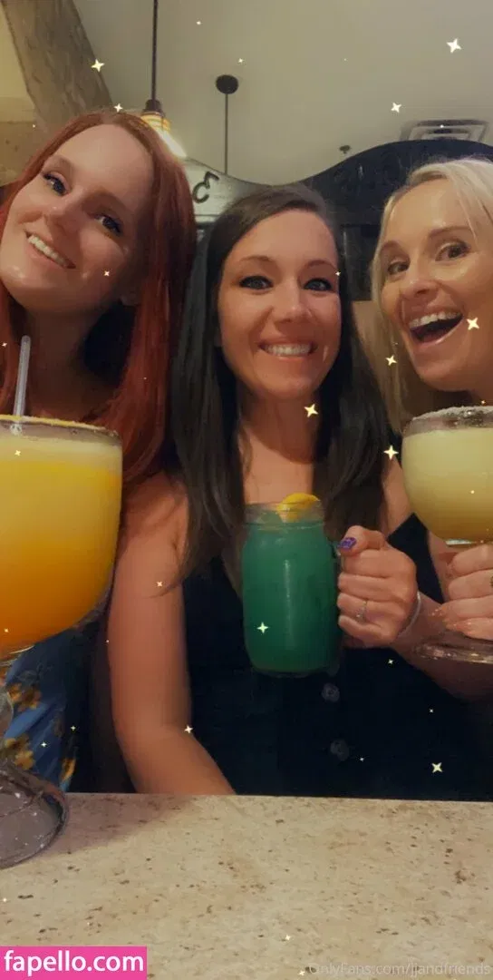 livejj Onlyfans Photo Gallery 