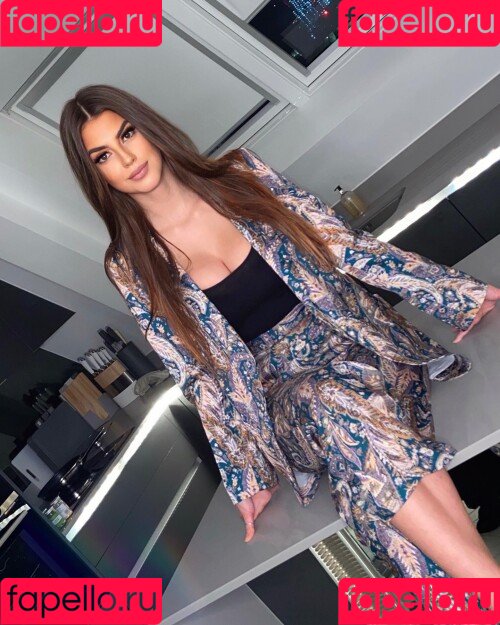 Gena Rexhapi Onlyfans Photo Gallery 