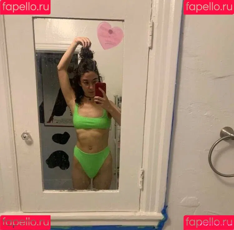 Jamie Loftus Onlyfans Photo Gallery 