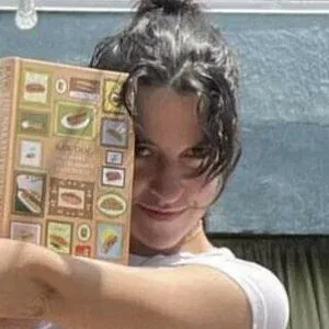 Jamie Loftus Onlyfans Photo Gallery 