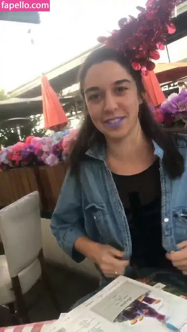 Jamie Loftus Onlyfans Photo Gallery 