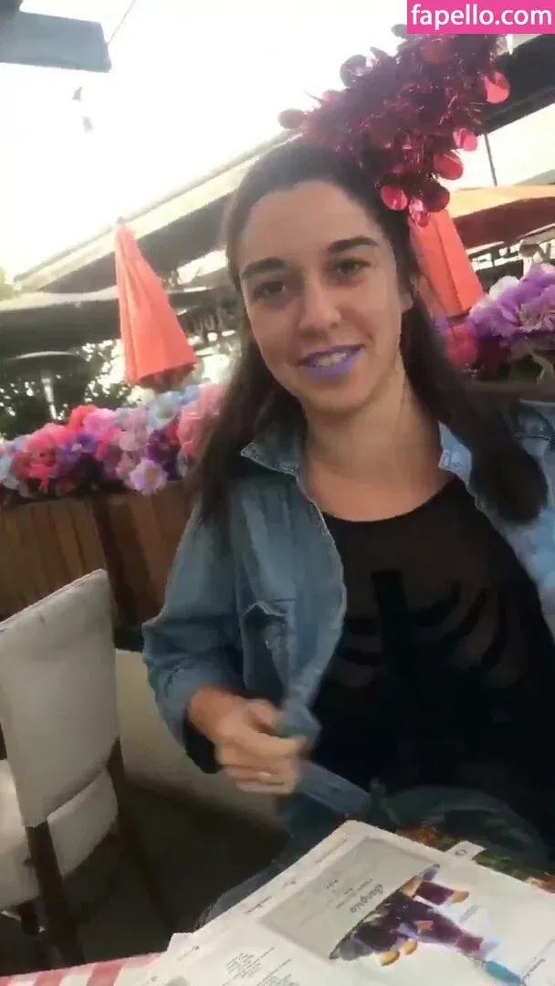 Jamie Loftus Onlyfans Photo Gallery 