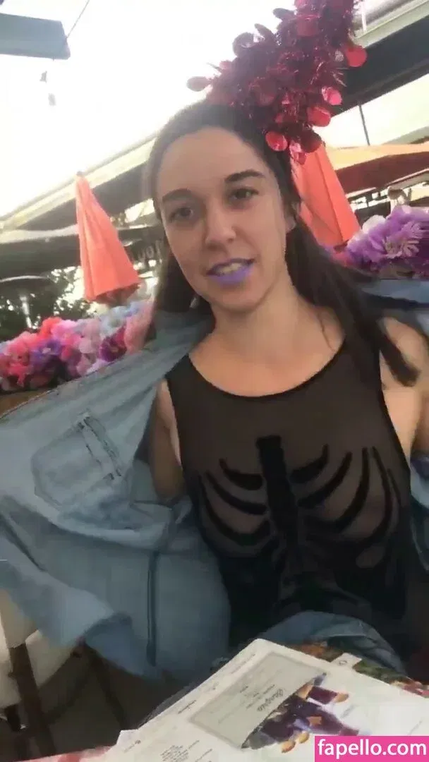 Jamie Loftus Onlyfans Photo Gallery 