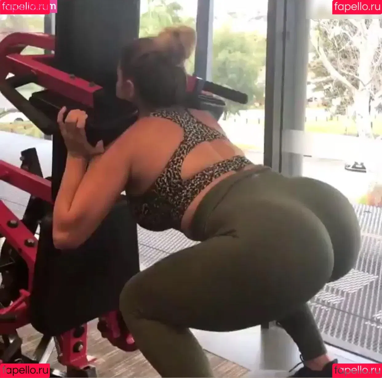 Jem Wolfie Onlyfans Photo Gallery 