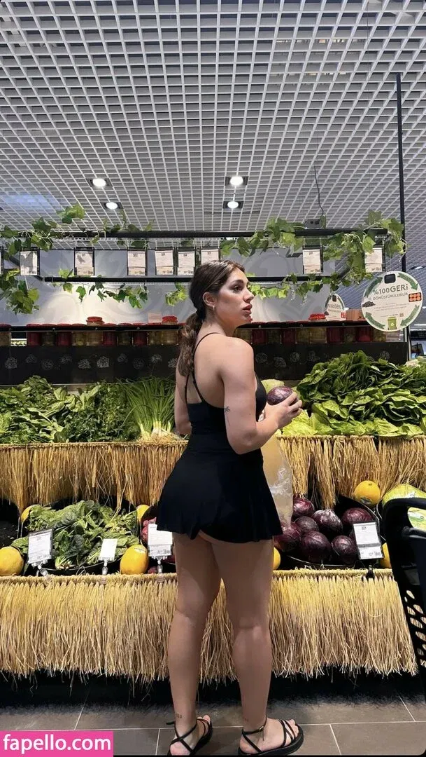 emerald1995 Onlyfans Photo Gallery 