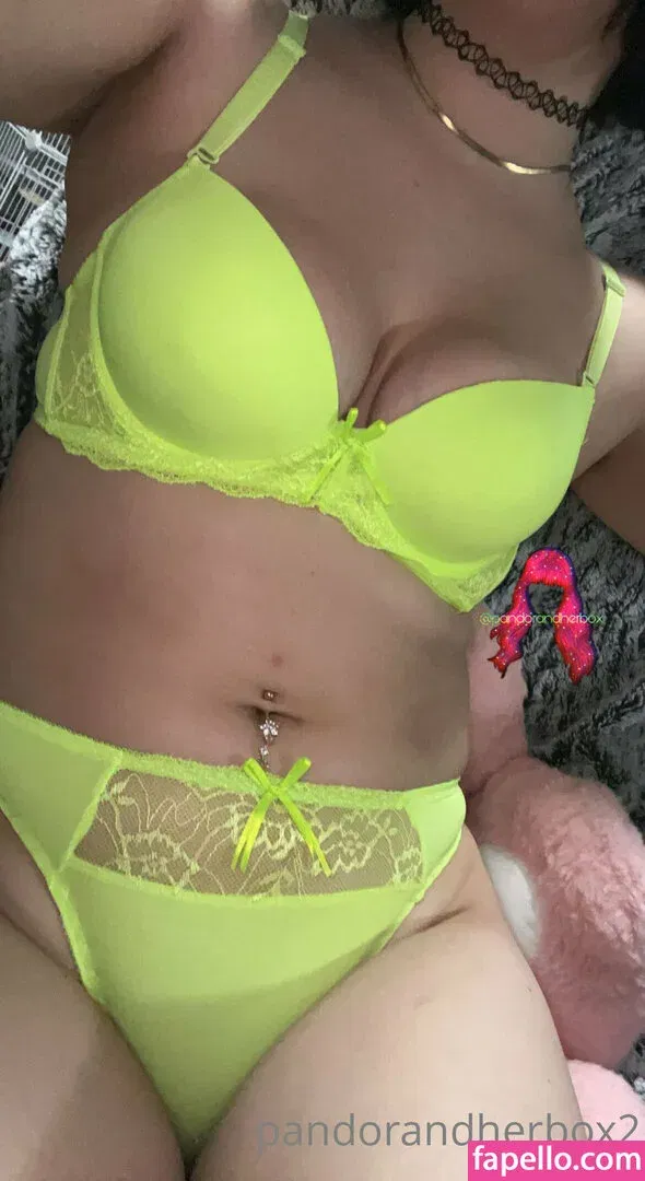 pandorandherbox2 Onlyfans Photo Gallery 