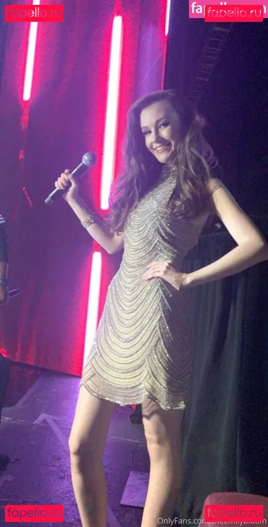 heidi_rom Onlyfans Photo Gallery 