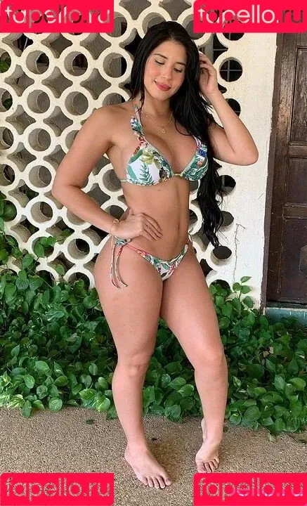 Roxana Ventura Onlyfans Photo Gallery 