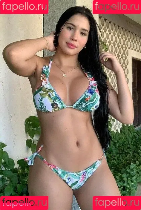 Roxana Ventura Onlyfans Photo Gallery 