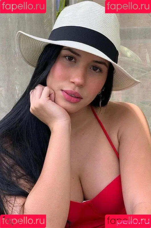 Roxana Ventura Onlyfans Photo Gallery 
