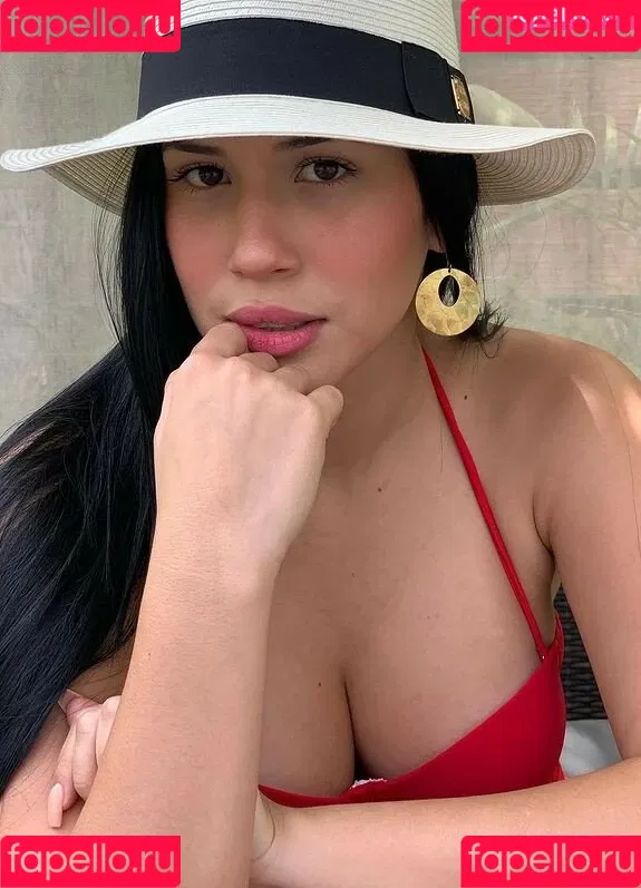 Roxana Ventura Onlyfans Photo Gallery 