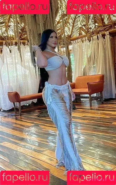 Roxana Ventura Onlyfans Photo Gallery 