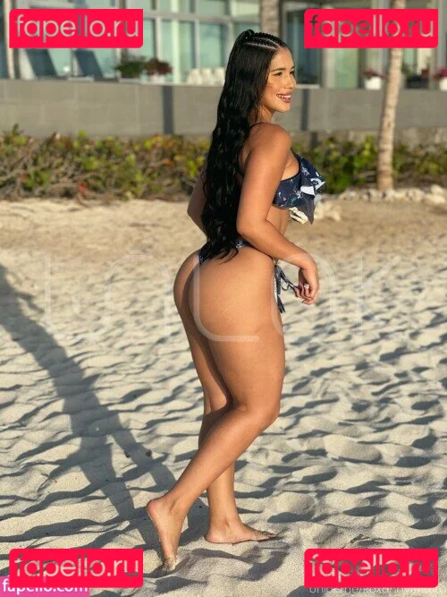 Roxana Ventura Onlyfans Photo Gallery 
