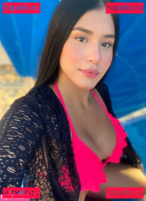 Roxana Ventura Onlyfans Photo Gallery 