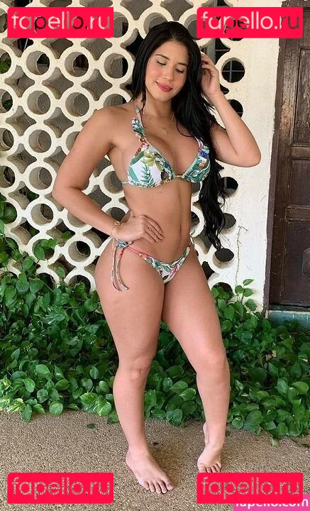 Roxana Ventura Onlyfans Photo Gallery 